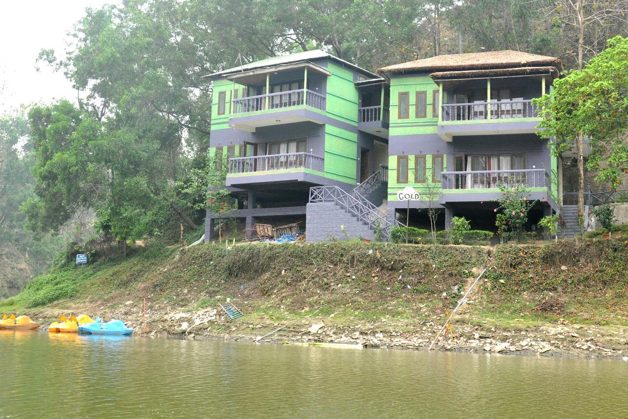 Foy'S Lake Resort Dakhin Kattali Esterno foto