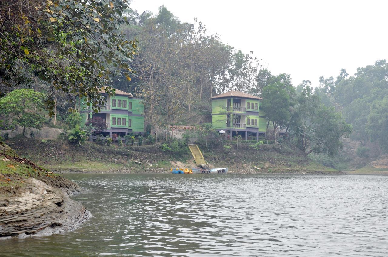 Foy'S Lake Resort Dakhin Kattali Esterno foto