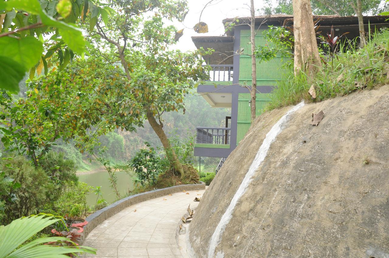 Foy'S Lake Resort Dakhin Kattali Esterno foto