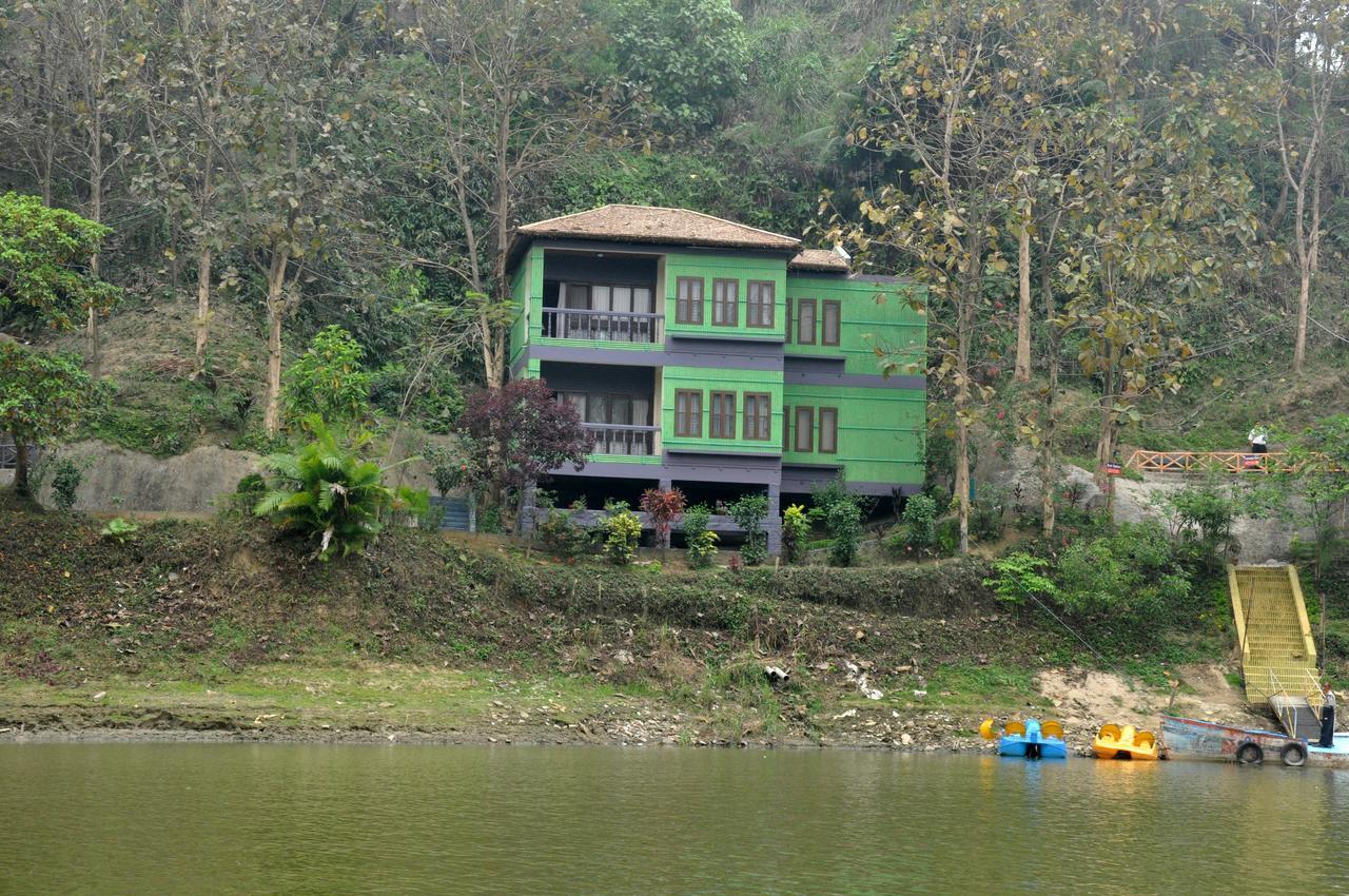 Foy'S Lake Resort Dakhin Kattali Esterno foto