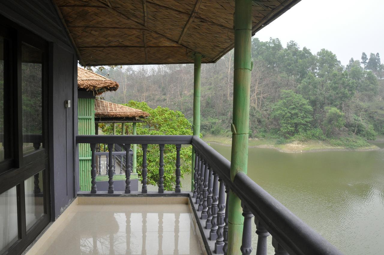 Foy'S Lake Resort Dakhin Kattali Esterno foto