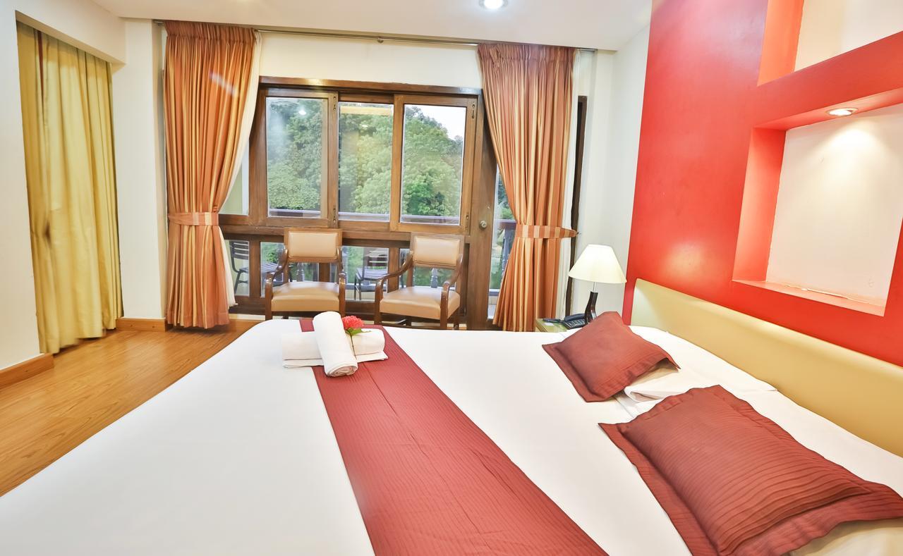 Foy'S Lake Resort Dakhin Kattali Esterno foto