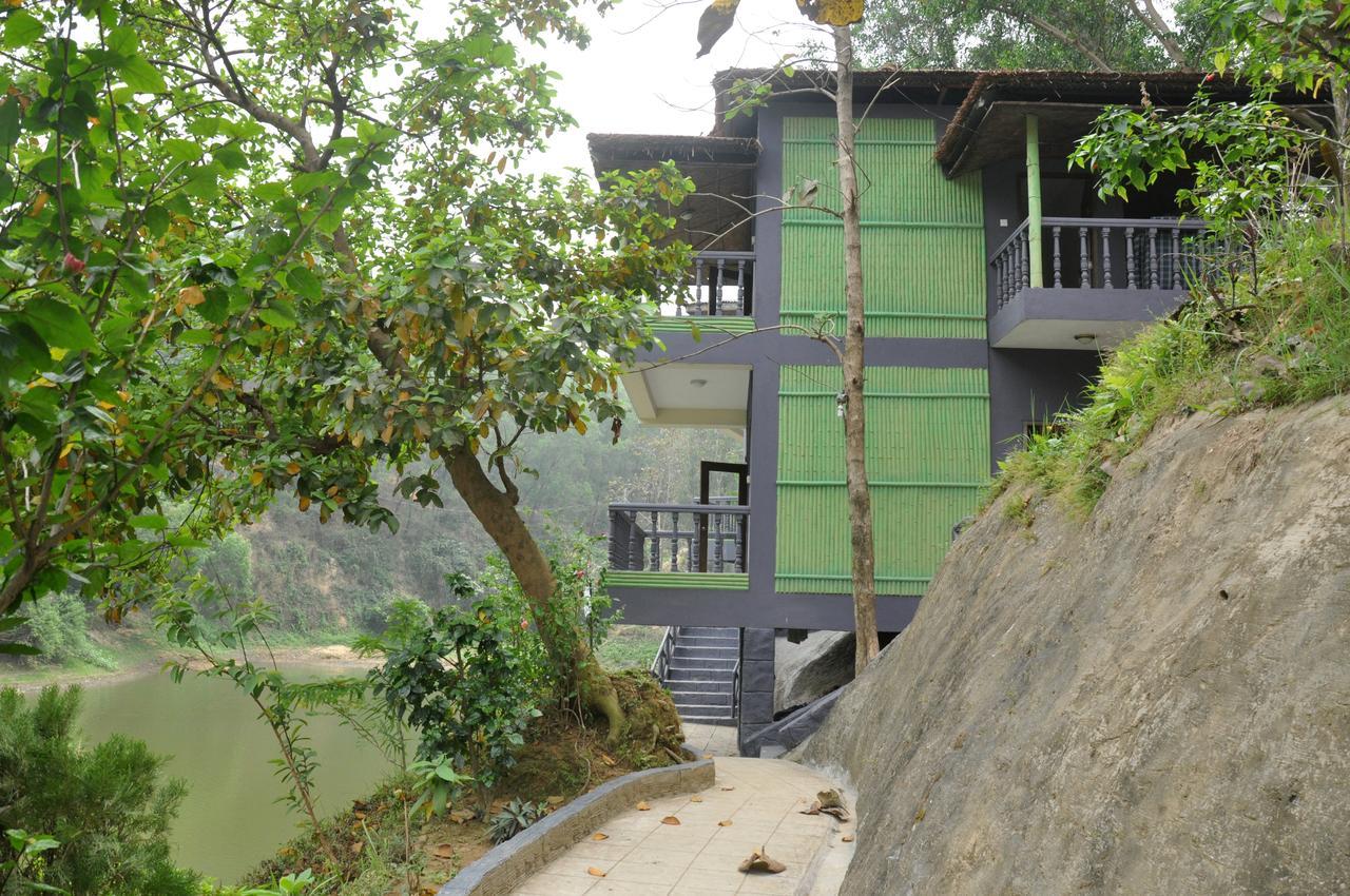 Foy'S Lake Resort Dakhin Kattali Esterno foto